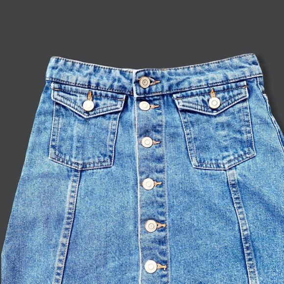Zara Exposed Front Button Denim Jean Mini Skirt Raw Hem Frayed Festival Size XS - Picture 2 of 12